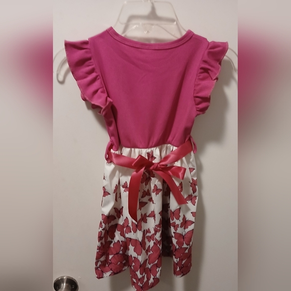 NWT Girls Fushia and White Sleeveless Sundress with Ruffled Tiers. - Picture 6 of 8